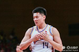 媒体人：李弘权今天太棒了 有些人他就是时刻准备着！