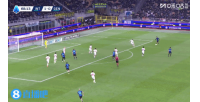 国米2-0领先！热那亚后卫阿莫林手球送点，恰尔汗奥卢点射