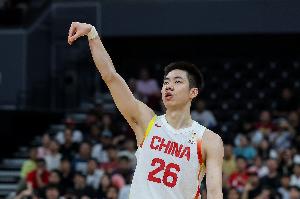 媒体人:没朱俊龙三分很可能就交代了 他和贺希宁靠奋斗证明自己