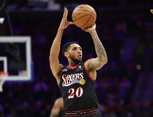 我要留在NBA~底薪佩恩爆轰8记三分砍生涯新高32分 赛季中期才回归