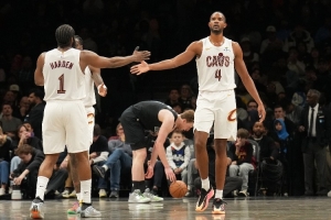 NBA彩经:湖人轻取魔术 骑士擒下鹈鹕 老鹰大胜勇士 火箭浇灭热火