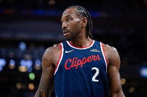霍勒迪:伦纳德真的很强打球风格很有意思 我很喜欢和他对位