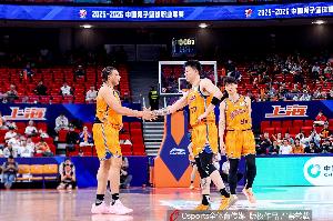 新民晚报:这两桩好事,上海男篮都要!