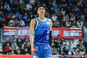 媒体人:福建落后18分大逆转荡气回肠 上次赢广东还是11-12赛季