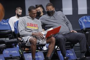 隆多:我绝对有能力当NBA主教练 一直在向雄鹿教练组虚心取经