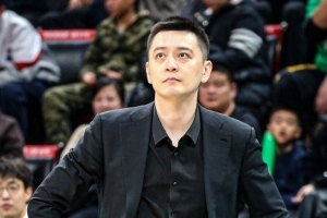杨鸣：过去其他球队打辽粤的时候都会畏惧 现在已经改朝换代了