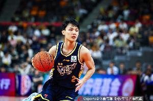 媒体人:广东打得不错大伙尽力了 广东以弱拼强回主场还有次机会