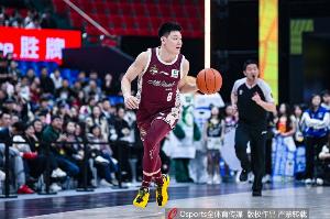 媒体人:山西末节依靠板凳深度&体能优势连续反击 让广厦无力招架