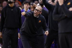 Spears:前NBA主帅菲兹戴尔将出任尼日利亚男篮主帅 欲带队进奥运