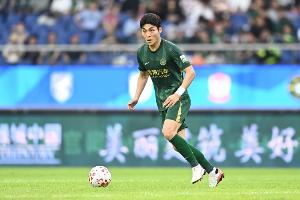 体坛独家揭秘:中超独苗朴镇燮能踢上世界杯主力吗?何时驰援?